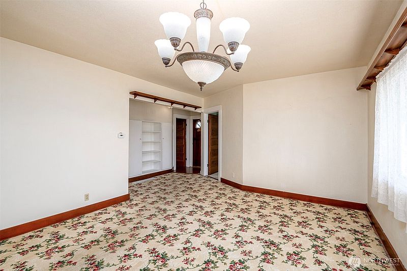 5th image of 6330 S I Street