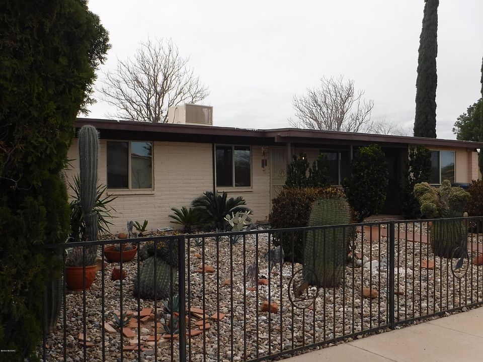 1st image of 7834 E Poinciana Dr