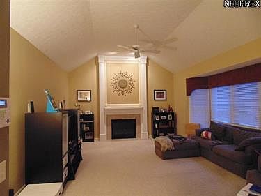 3rd image of 548 Monticello Dr