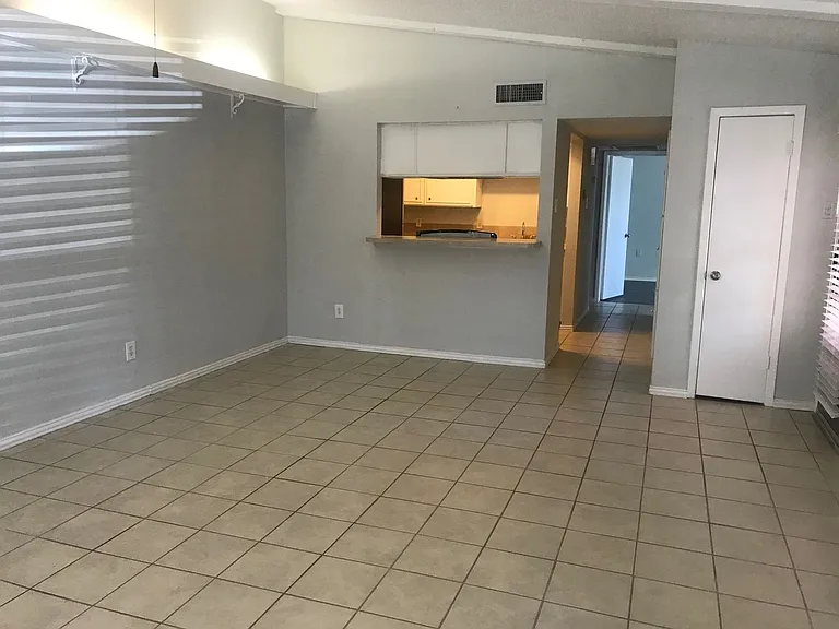 5110 Palo Alto Dr — Photo 7