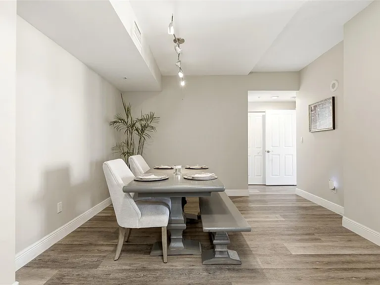 511 SE 5th Ave #2122 — Photo 11