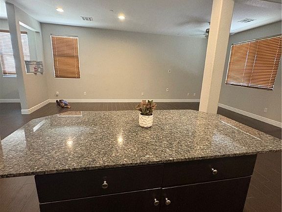 5th image of 121 Brookhouse Ct