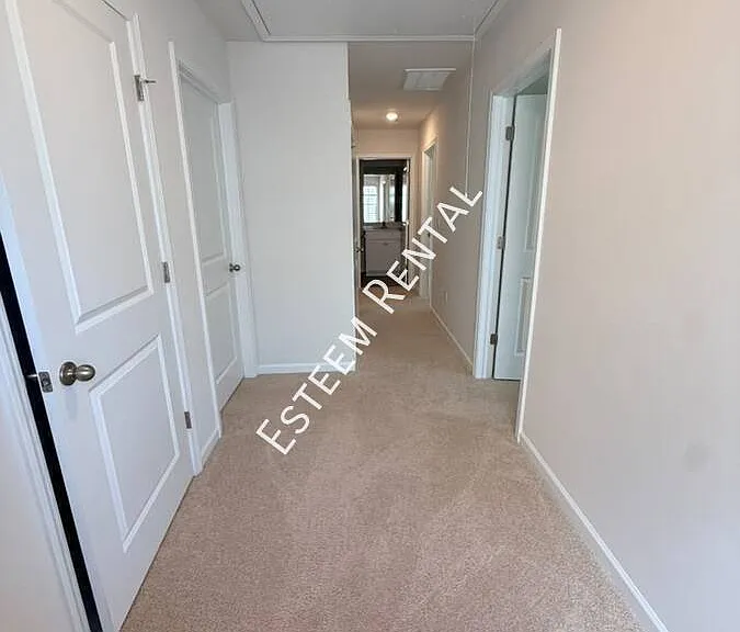 135 Palm Dr — Photo 17