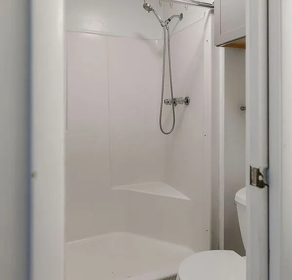 134 Fernbanks Ct — Photo 17