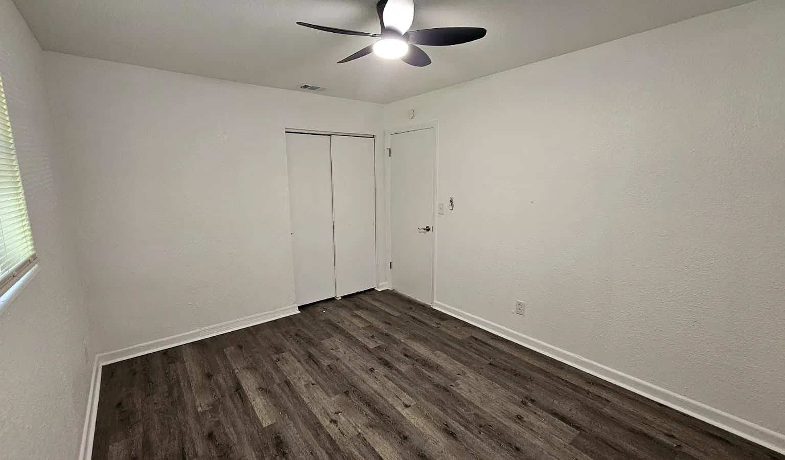 3 bed, 1081 sqft, $1,500 — Photo 4