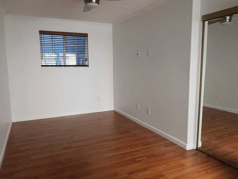 2226 E Poppy St — Photo 4