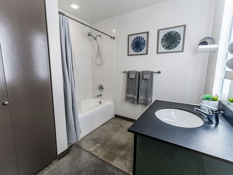 1030 NW 12th Ave #110 — Photo 10