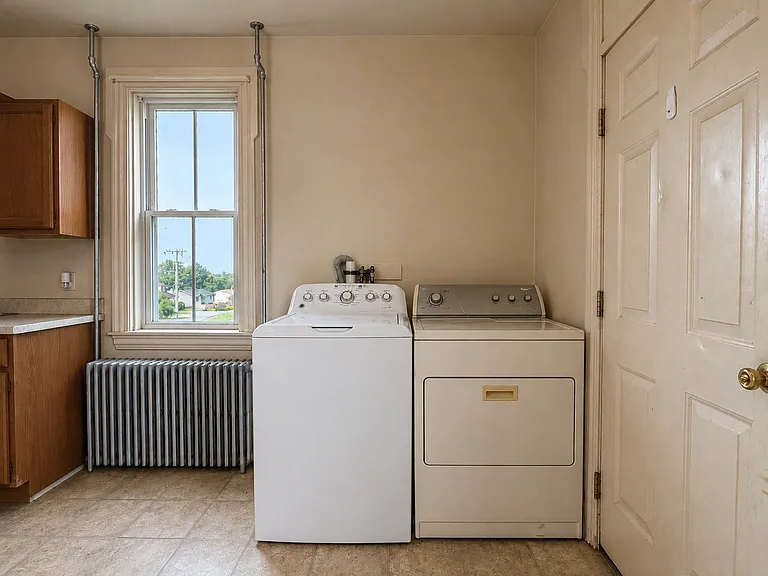 504 Fivepointville Rd #2 — Photo 16