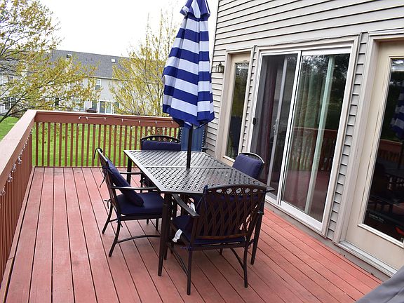 Extended deck