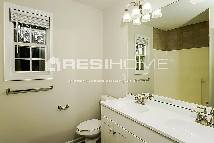 702 Carter Grove Rd — Photo 19