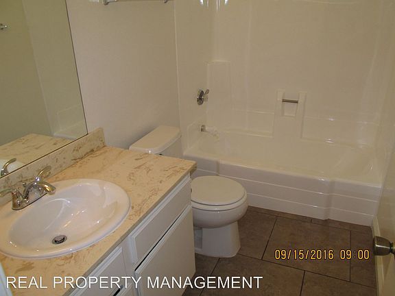 3rd image of 1249 Arcadia Ave APT C