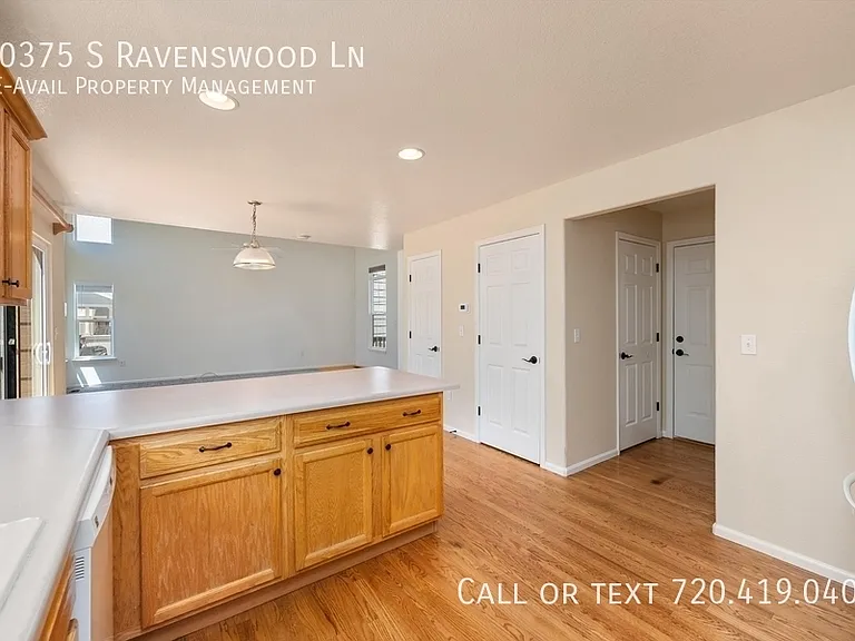 10375 S Ravenswood Ln — Photo 14