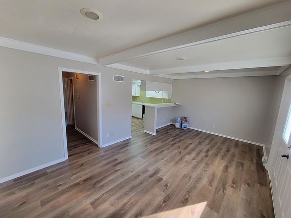 3rd image of 6258 E 129th St