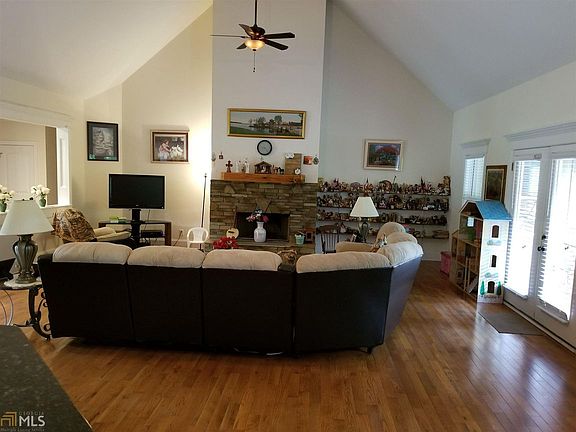 5th image of 457 Linwood Dr #28