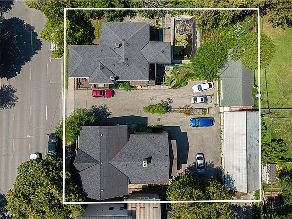 2nd image of 218 Dalhousie St #212