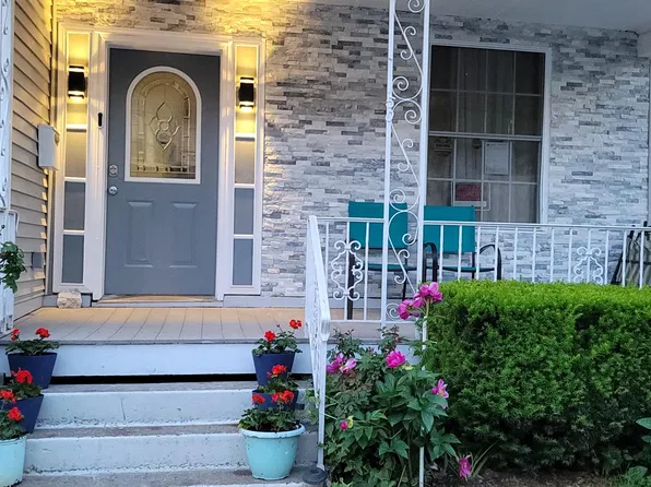 150 S Hyde Park Ave #2, Scranton, PA 18504