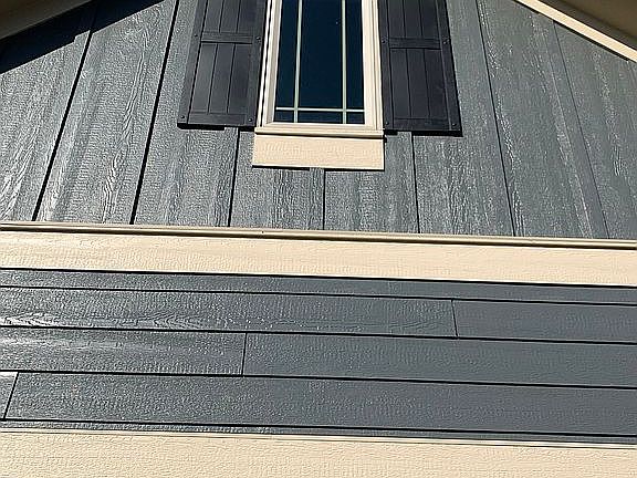 2nd image of 3492 Westridge Dr