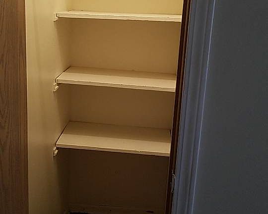 5th image of 1620 E 75th St APT 1C