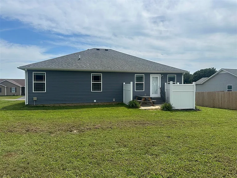 543 Saint Cloud Way — Photo 10