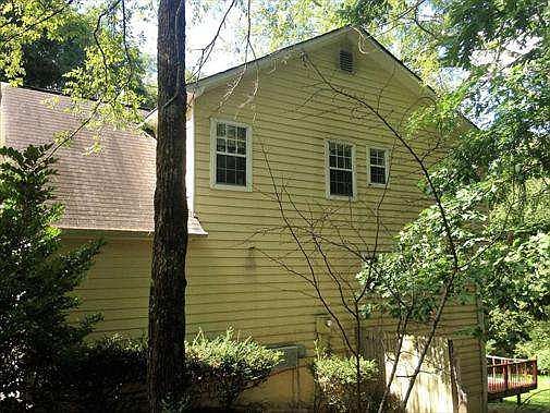 4th image of 4673 Pine Dr