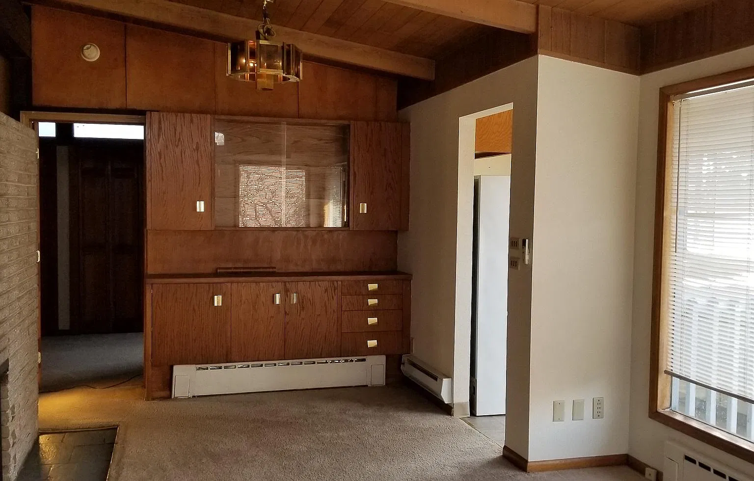 3 bed, 1.5 bath, $2,650 — Photo 2