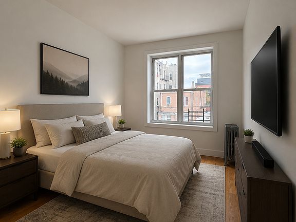 3rd image of 194 29th St #2R