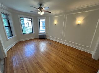 1241 W Chase Ave APT 1, Chicago, IL 60626