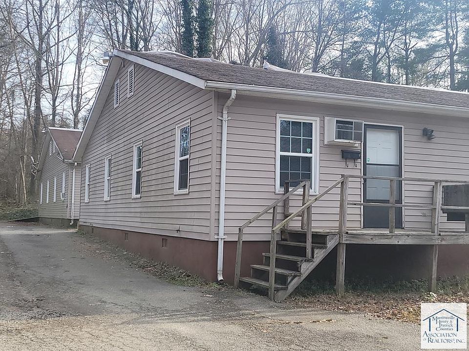 1st image of 121 Belmont St