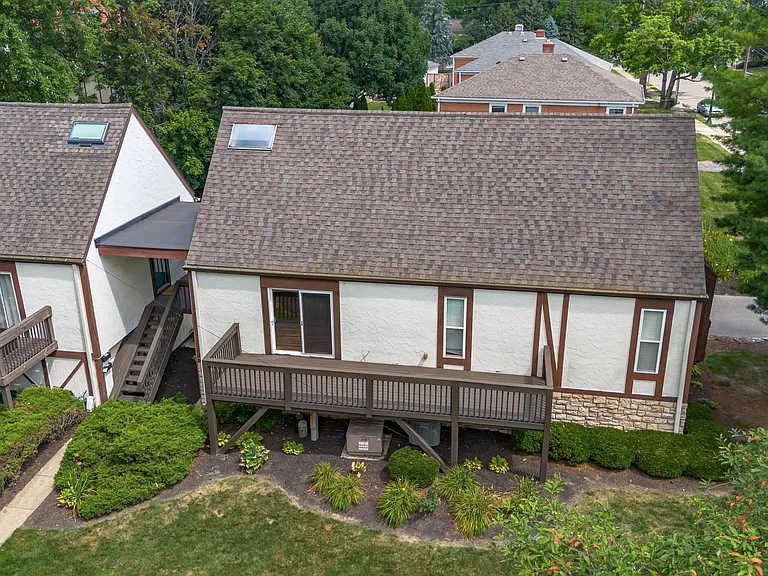 1589 Arlington Ave — Photo 31