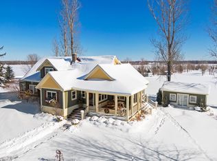 7165 Turner Rd, Maple Plain, MN 55359