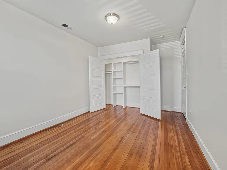 51 Girard St NE — Photo 17