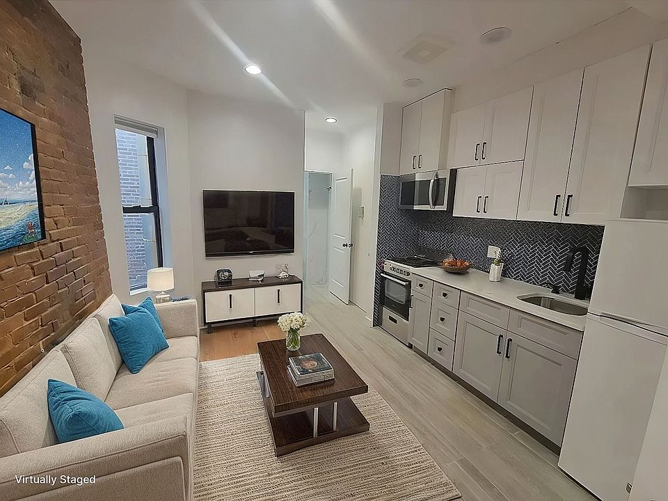 1st image of 529 W 48th St APT 18