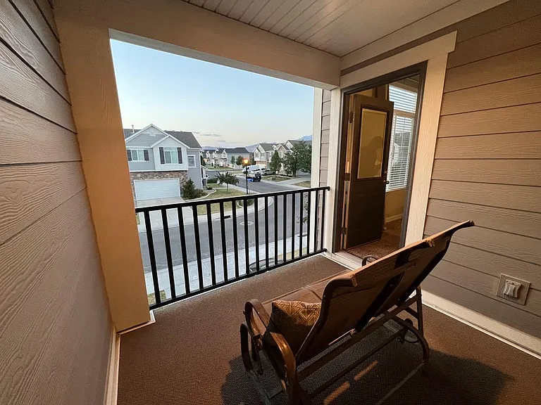 267 E Cordoba Dr — Photo 10
