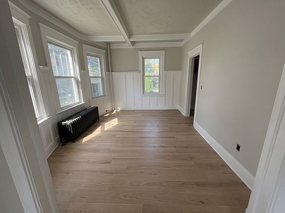 5th image of 445 Troy Schenectady Rd #1