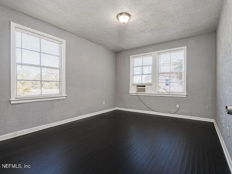 2906 Silver St #1 — Photo 12