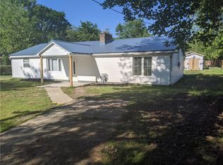 1217 Avonia Rd, Fairview, PA 16415