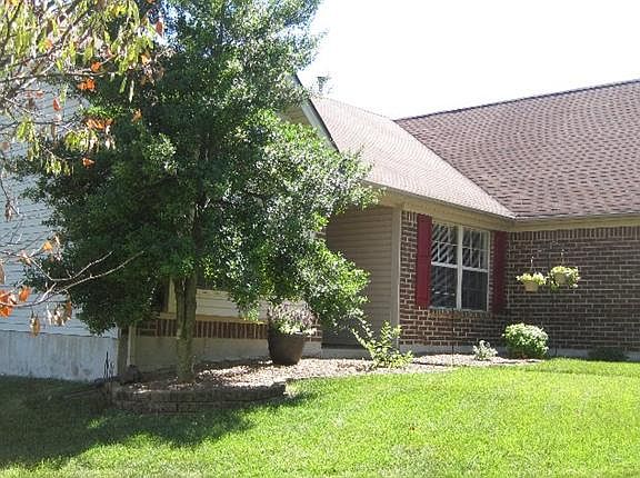 2nd image of 2209 Cliffmore Ct