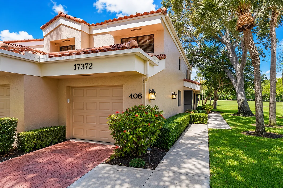 Photo 1 of 13 - 17372 Boca Club Blvd #408 - Boca Raton, FL Primary Photo - 17372 Boca Club Blvd #408