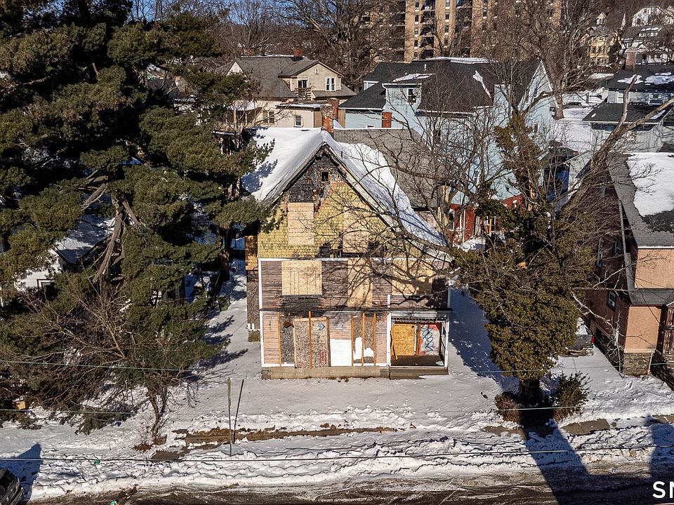 1st image of 65 Pine Street