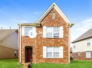 10186 Sterling Ridge Dr, Cordova, TN 38018