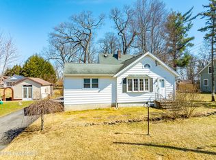 7 Groveland Ave, Schenectady, NY 12306