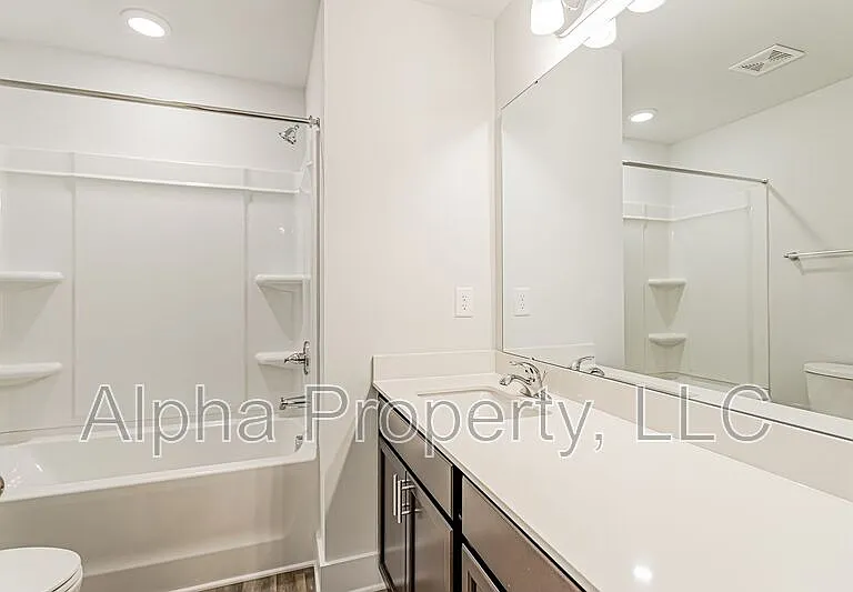 1058 Millison Pl — Photo 10