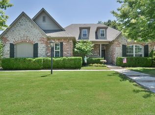 6734 E 84th St, Tulsa, OK 74133