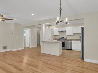 96 Royal Ln #96, Agawam, MA 01001