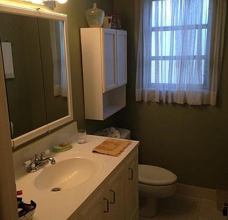 5th image of 1811 Jefferson St APT 204