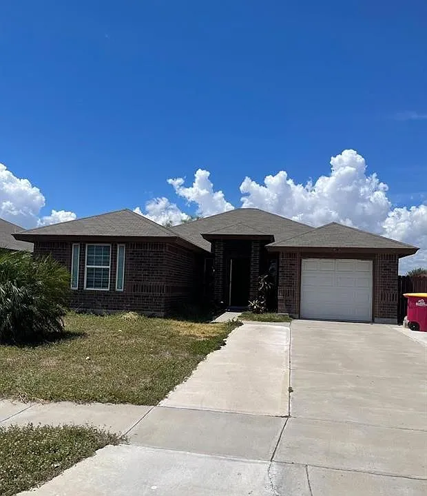 4184 Sabine Ave