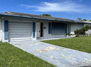 4815 NW 50th St, Tamarac, FL 33319