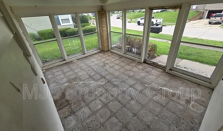 1512 Robeson Ave — Photo 14