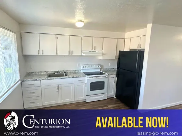 576 Hill St SE APT B, Albany, OR 97321