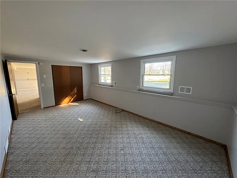 1095 Hamlin Parma Townline Rd — Photo 19